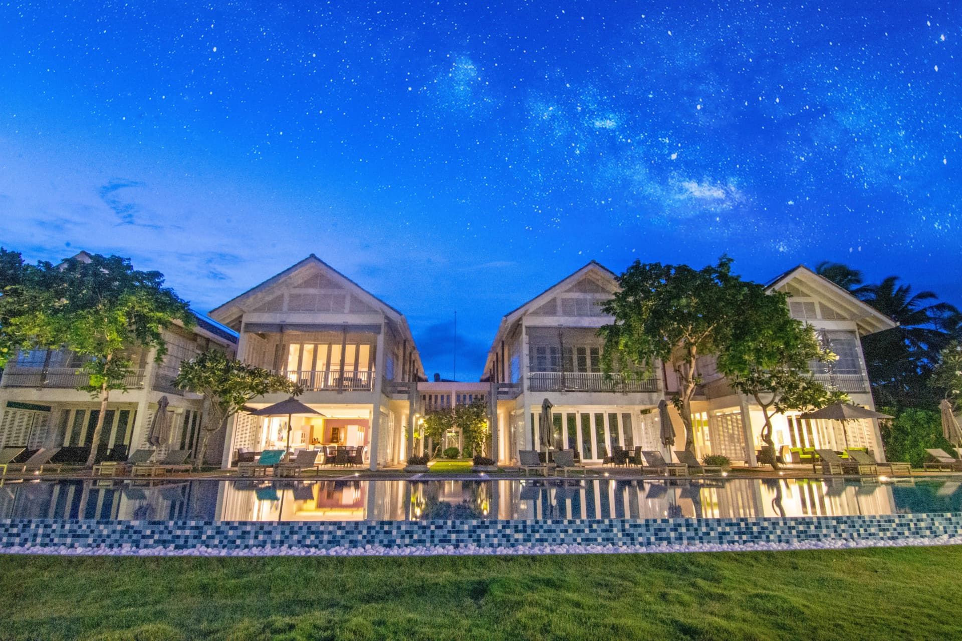 Beach Villas at Night — hospitality photography by by.dankay in Sri Lanka